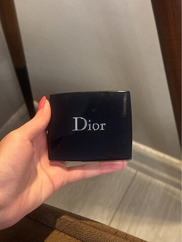 Dior Allık ve Highlighter paleti