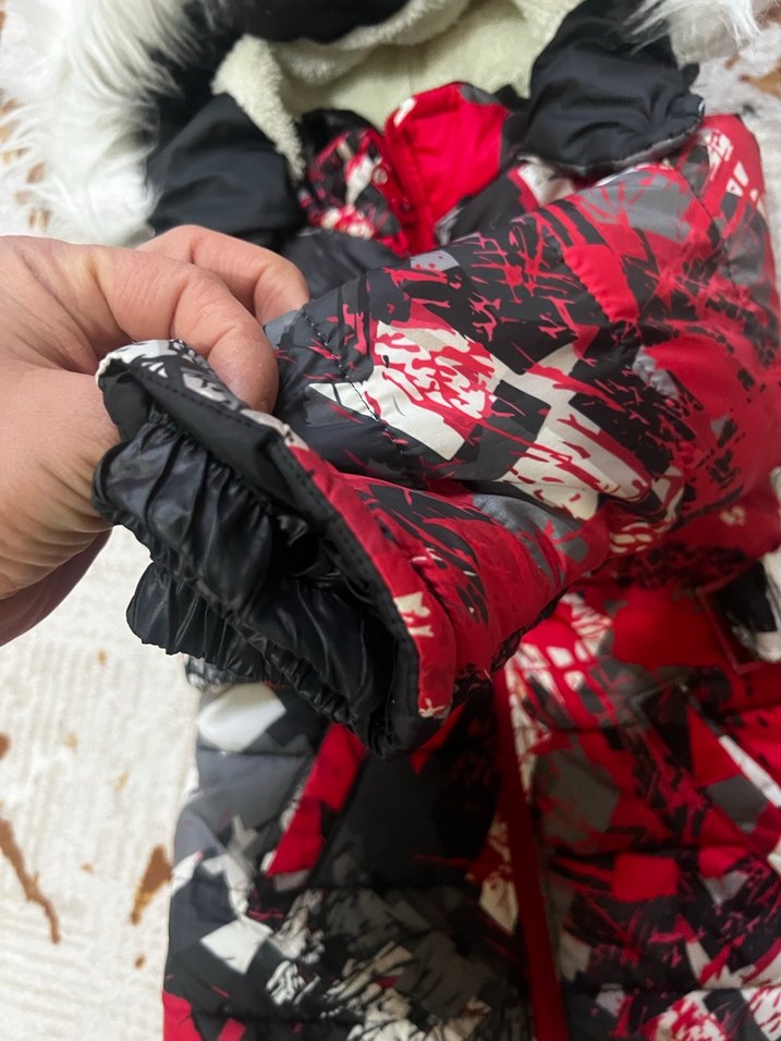 Kırmızı Kapüşonlu Kürklü Erkek -kız Çocuk Mont - Görsel 4