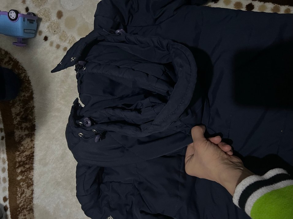 Siyah Erkek Çocuk Kürklü Kışlık Mont - Görsel 4