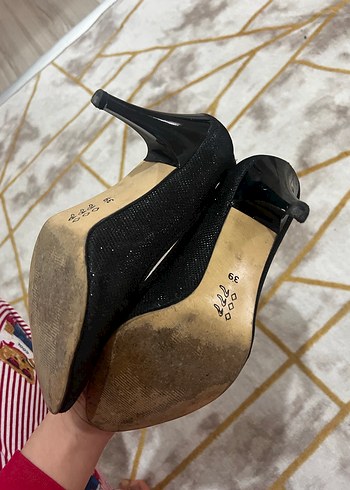 Siyah Simli Yılan Desenli Stiletto - Görsel 3