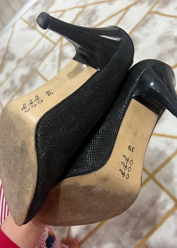 Siyah Simli Yılan Desenli Stiletto - Görsel 4