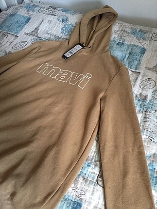 Mavi sweatshirt