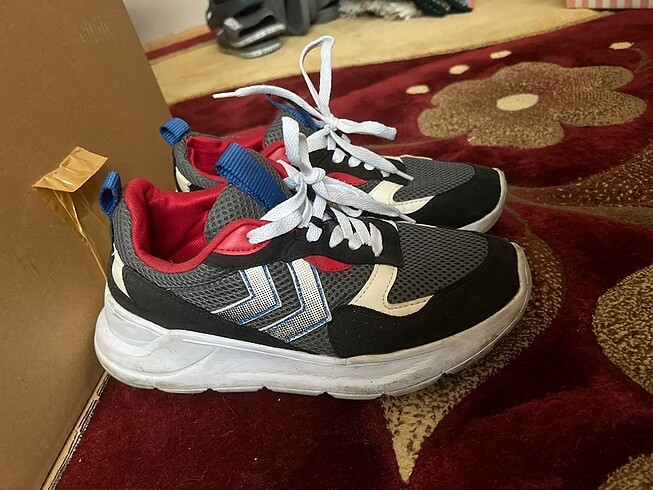 Hummel Ayakkabı