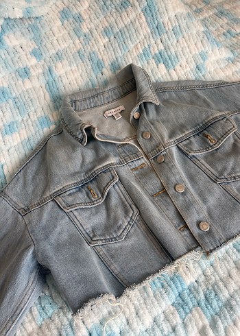 Gri Bağlama Desenli Düğmeli Kadın Denim Ceket