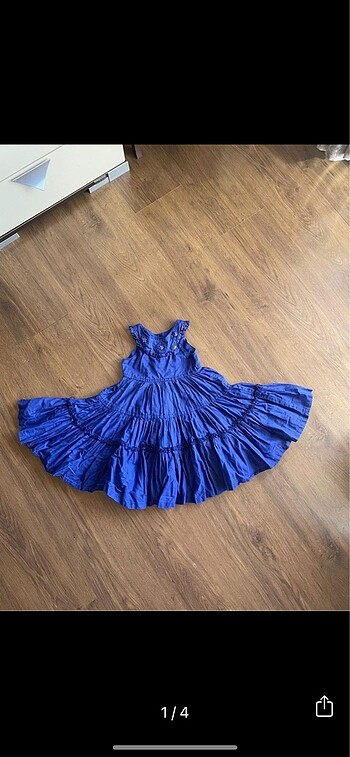 Mothercare 4 yaş elbise. Pamuklu çok şık bayılırsınız. Kalıbı bü