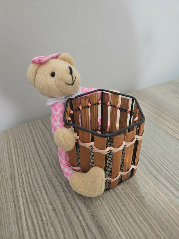 Pembe ayılı masa üstü kalemlik - Görsel 3