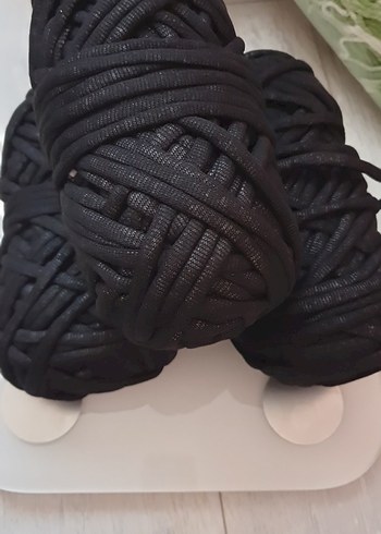 Siyah Goth Tarzı El İşi İpi