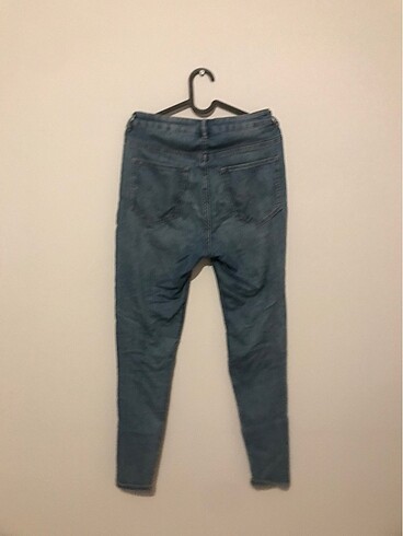 H&M Yırtıklı kot denim yüksek bel skinny