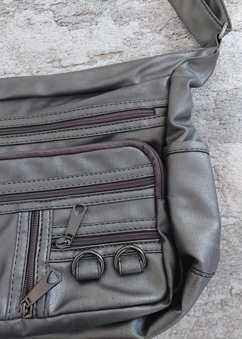 Gri Fermuarlı Kadın Çanta - Görsel 6