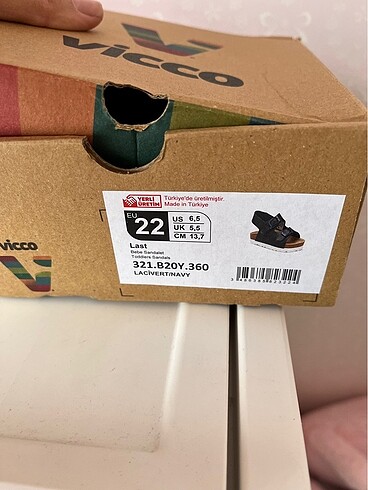 22 Beden Vicco sandalet