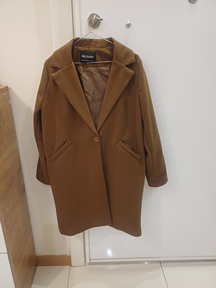 Düğmeli Kahverengi Midi Kadın Kaban - Görsel 2