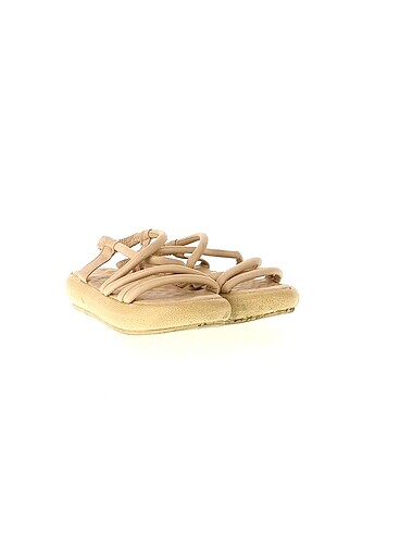 Vintage Love Diğer Sandalet %70 İndirimli.