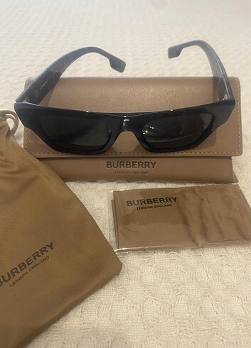 Burbery gözlük