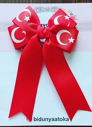 Türk bayraklı uzun toka