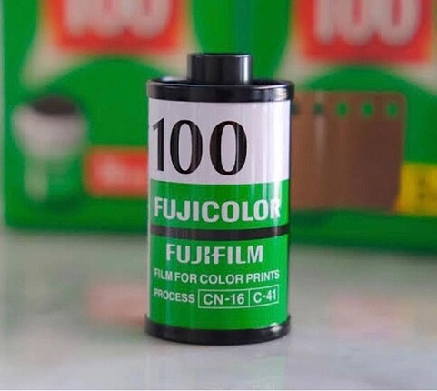 FujiFilm Superia C100 35mm 36 pozlu film