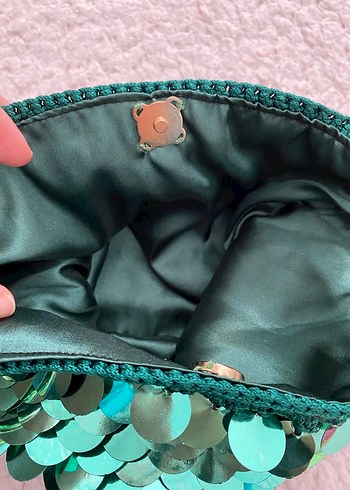 Zara Parlak Yeşil Pul Detaylı Kadın Portföy Çanta