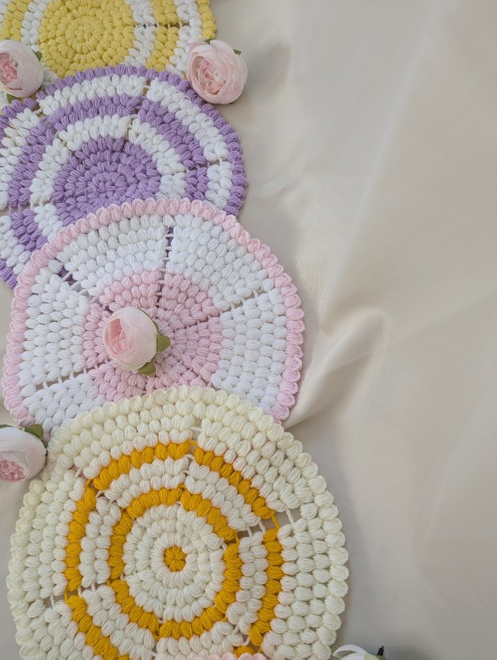 Bohem Tarzı Renkli Örgü Bardak Altlıkları - Görsel 2