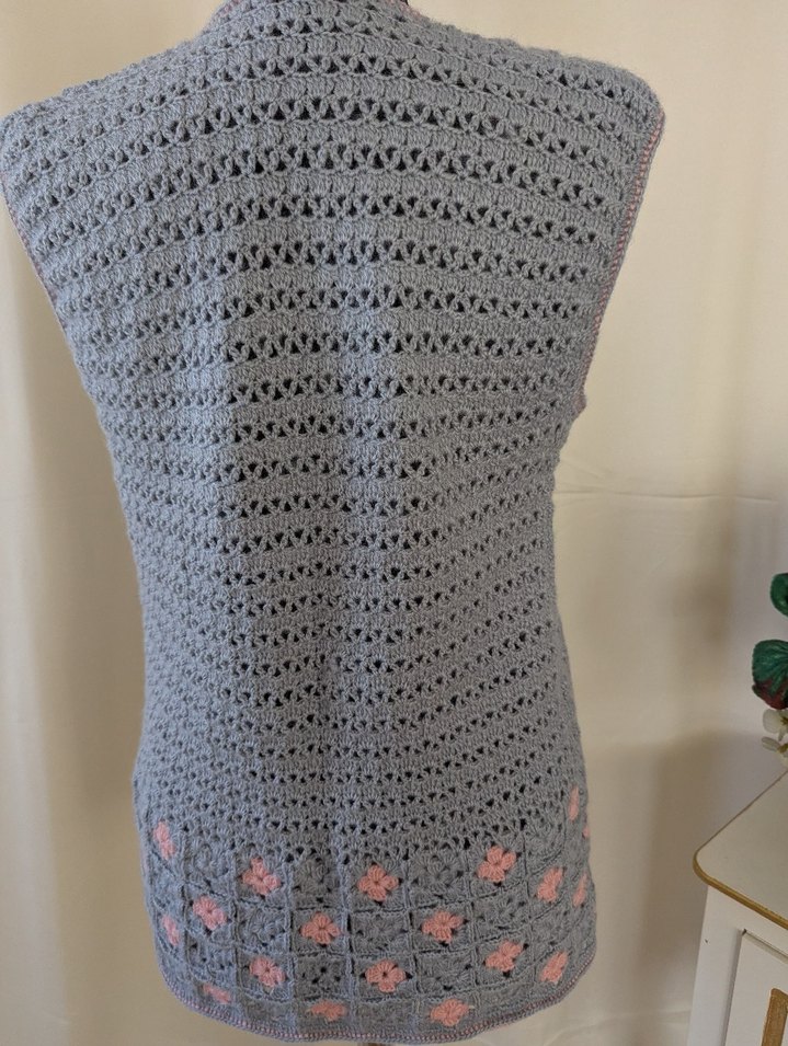 Gri Örgü V Yaka Uzun Kadın Yelek - Görsel 5