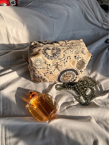 Astroloji Makyaj Çantası