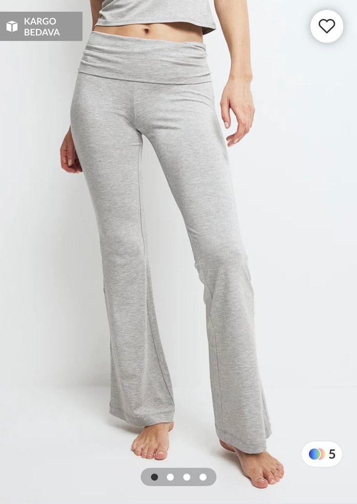 Gri Kısa Kollu Kadın Spor Tişörtü ve İspanyol paça pantolon - Görsel 2