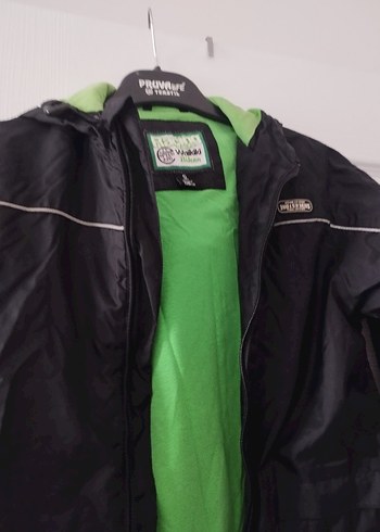 Erkek Çocuk Siyah Yağmurluk Kapüşonlu - Görsel 3