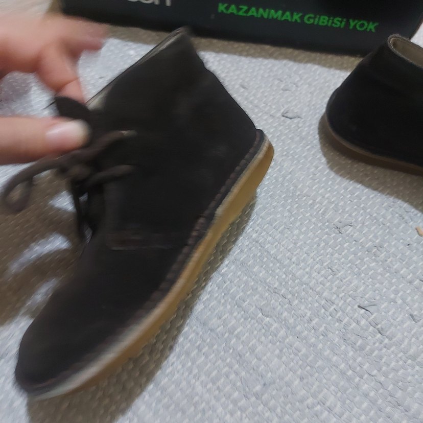 Gri Minimalist Erkek Ayakkabı Bağcığı - Görsel 2