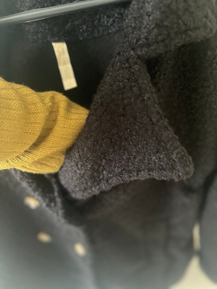 Düğmeli Siyah Midi Kadın Kaban - Görsel 4