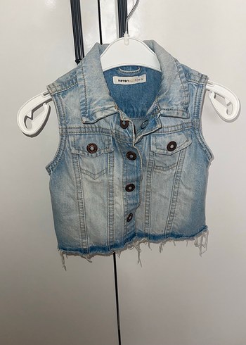 Kız Çocuk Denim Düğmeli Yelek - Görsel 2