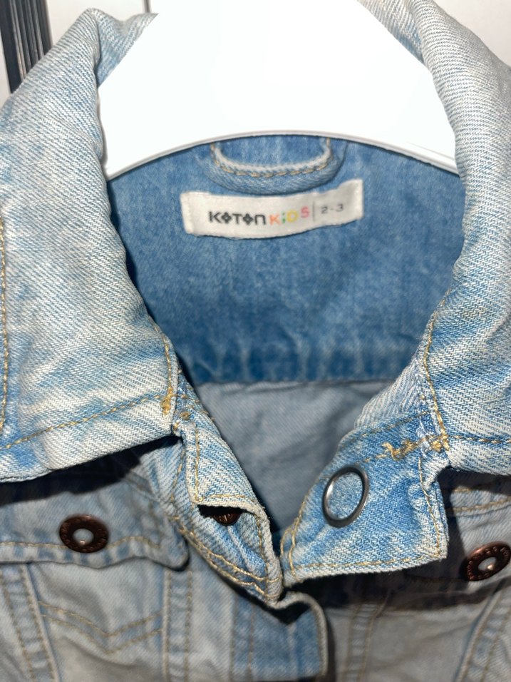 Kız Çocuk Denim Düğmeli Yelek - Görsel 3