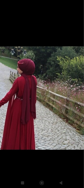 38 Beden bordo Renk Pardesülü abiye