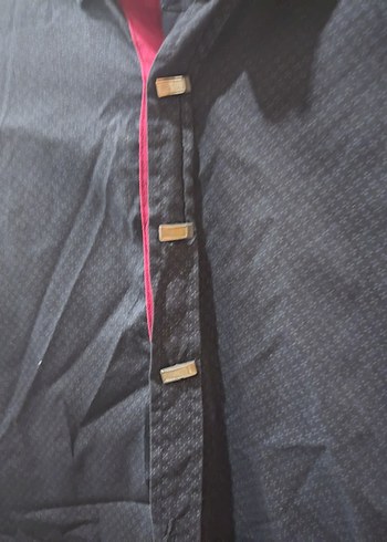 Siyah Düğmeli Uzun Kollu Erkek Gömlek - Görsel 5