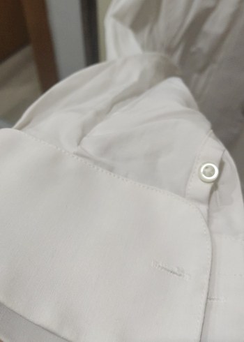 Düğmeli Beyaz Pamuklu Erkek Gömlek - Görsel 15