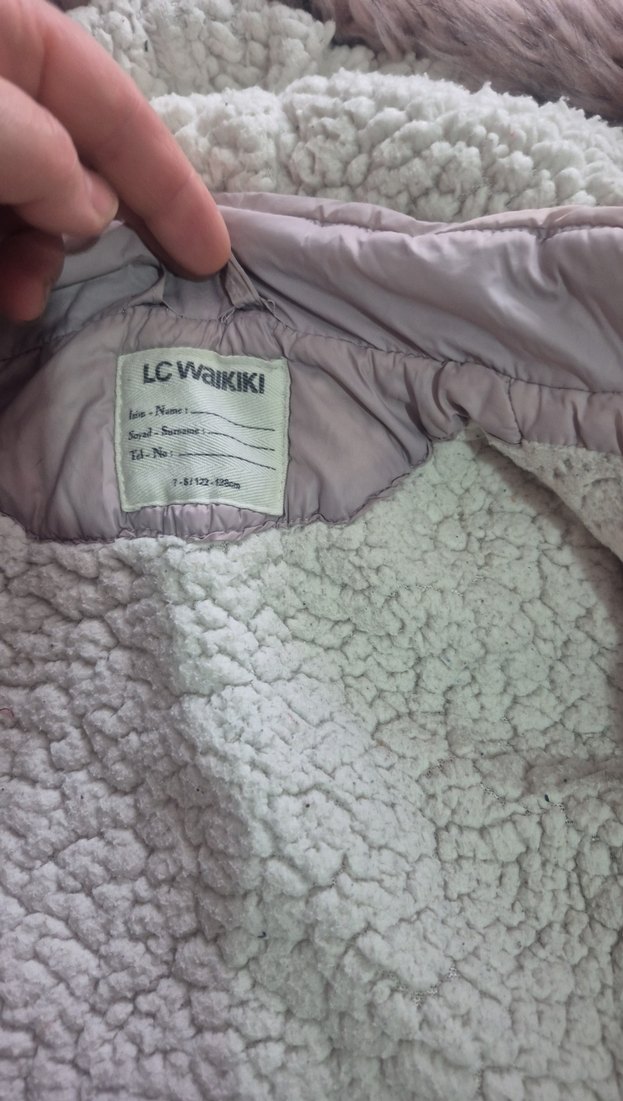 Kız Çocuk Bej Kürklü Mont - Görsel 5