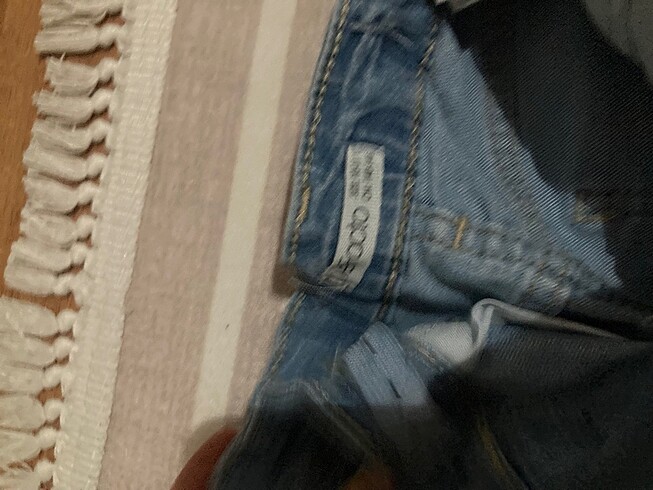 10 Yaş Beden mavi Renk 2 adet kız çocuk jean pantolon