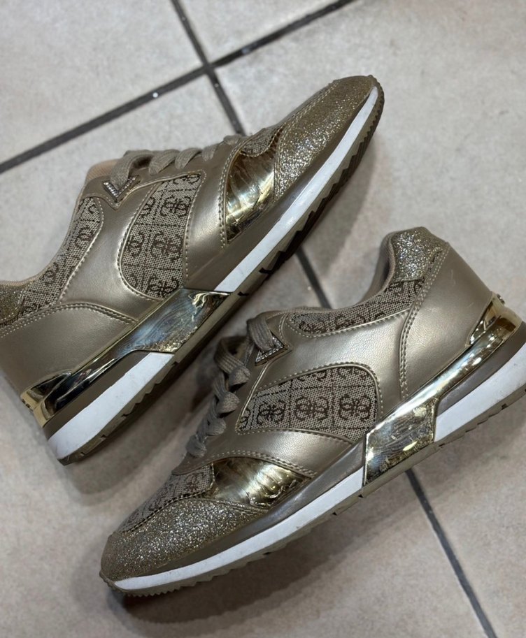 Guess spor ayakkabı - Görsel 4