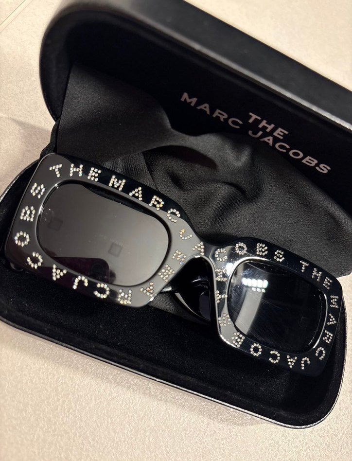 Taşlı Siyah The Marc Jacobs Kadın Güneş Gözlüğü - Görsel 2