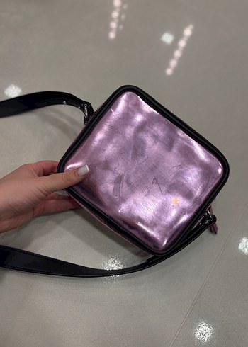 Pembe Parlak Tommy Jeans Kadın Çapraz Çanta - Görsel 3