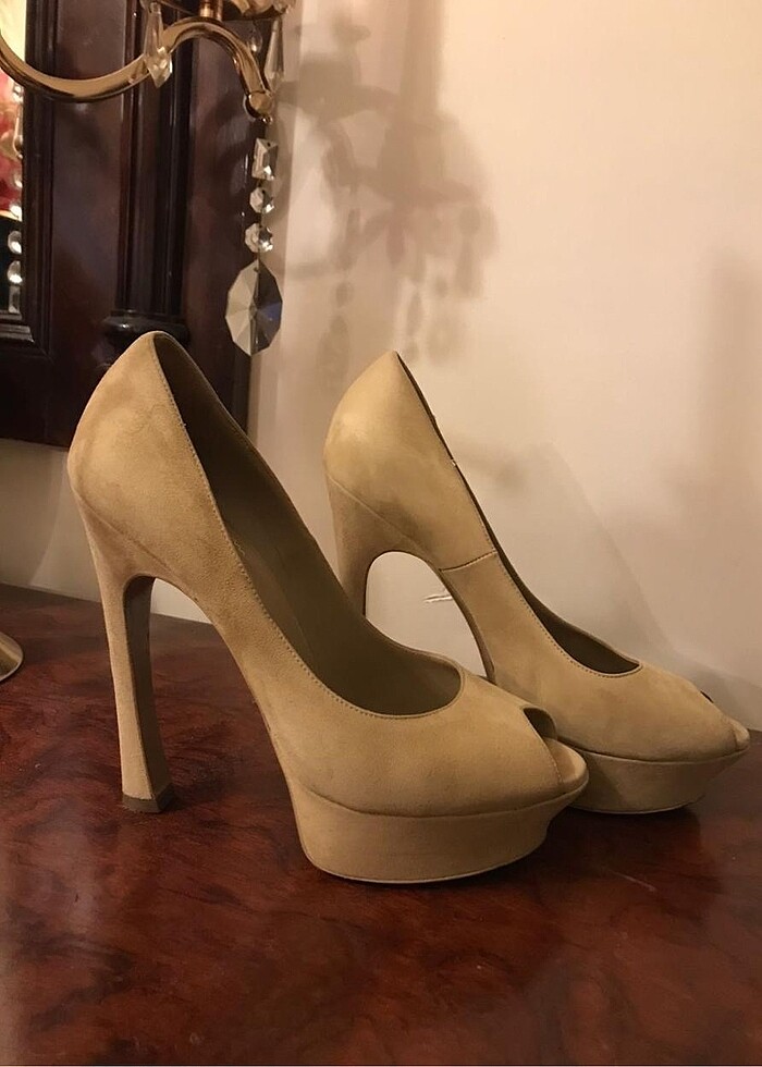 Yves Saint Laurent - Görsel 3