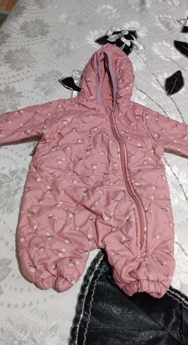 Kız Bebek Pembe Kapüşonlu Tulum - Görsel 2