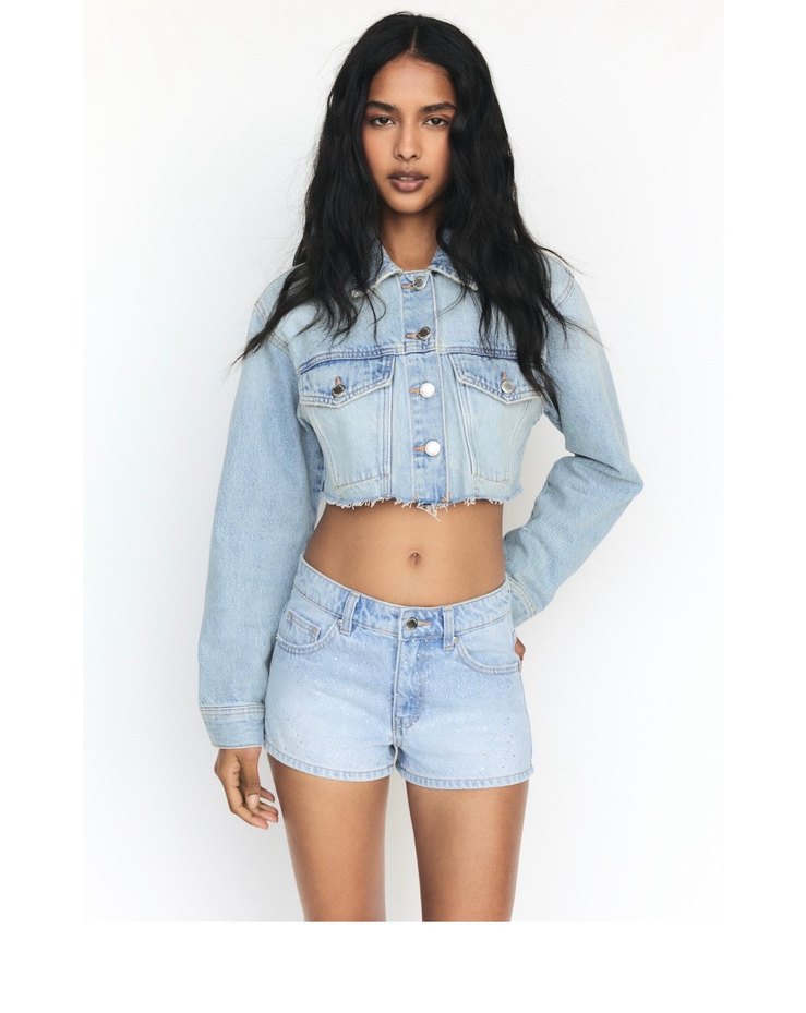 Pull&Bear taşlı mini jean şort - Görsel 3