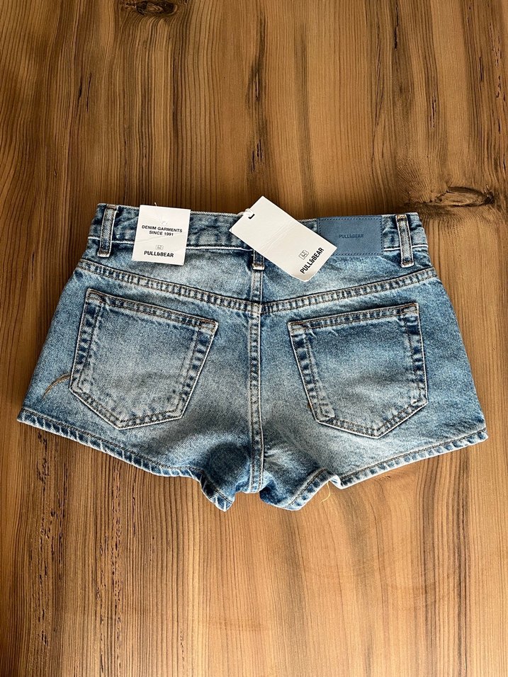 Pull&Bear mini jean şort - Görsel 5