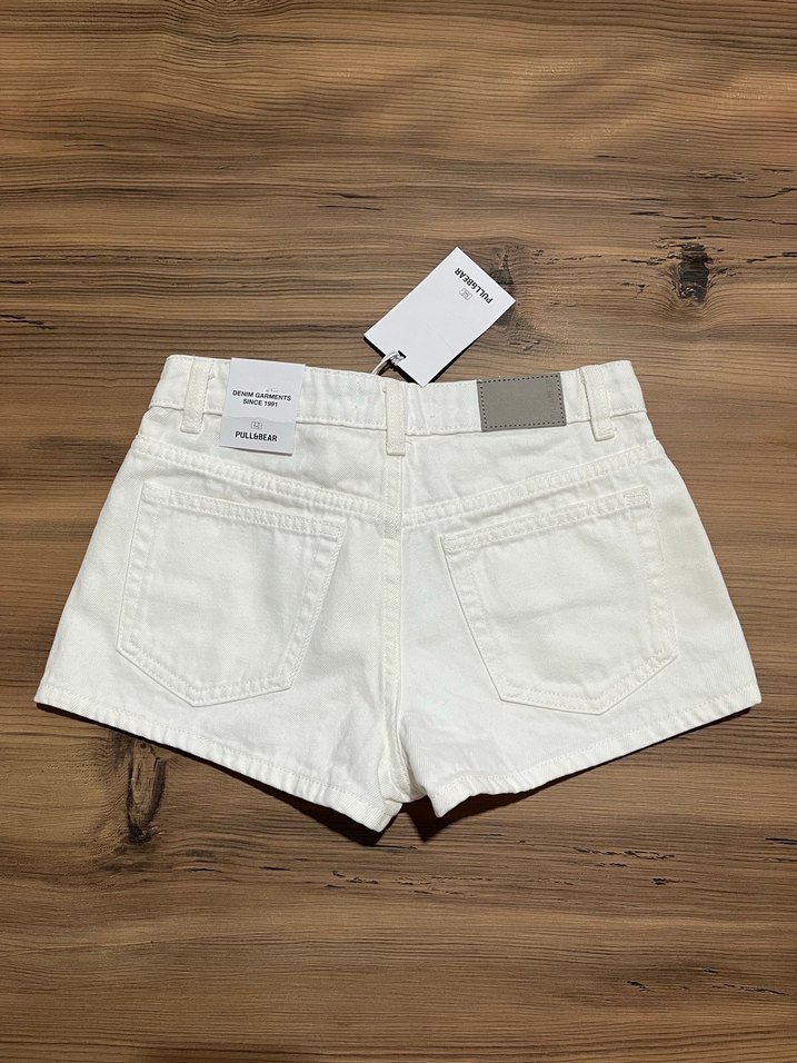 Pull&Bear taşlı mini jean şort - Görsel 5