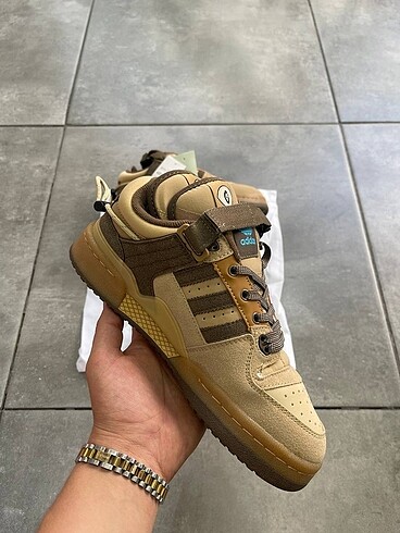 41 Beden Adidas Bad Bunny Kahve
