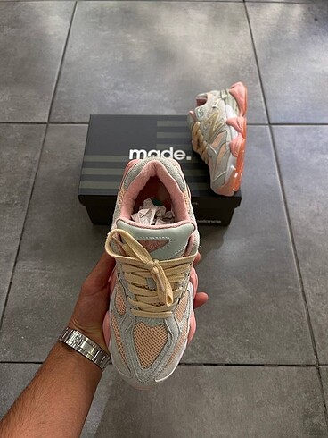 39 Beden NEW BALANCE 9060