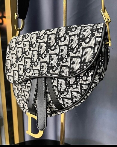 Diğer Dior çanta