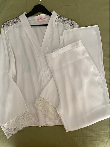 Saten pijama takımı