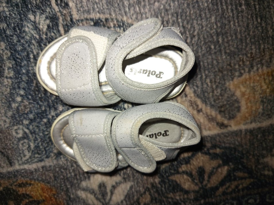 Gri Cırt Cırtlı Kız Çocuk Terlik - Görsel 2