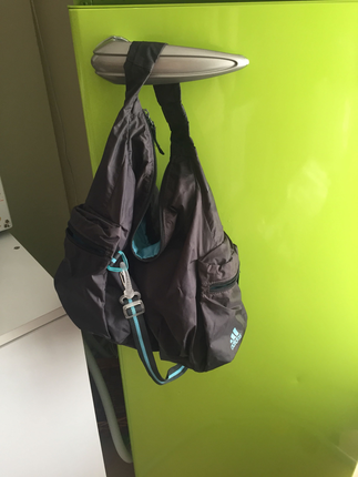 Adidas çanta 