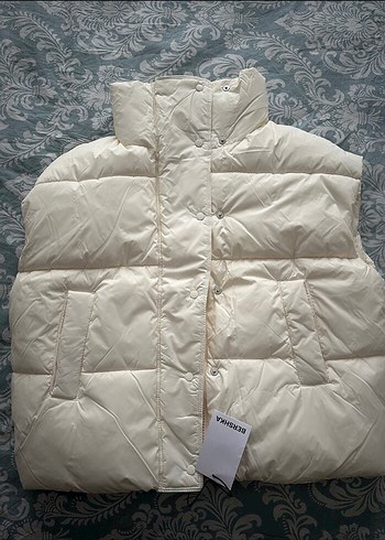 Bershka oversize şişme Beyaz Kadın Yelek