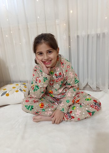 Baskılı Uzun Kollu pijama takımı - Görsel 3